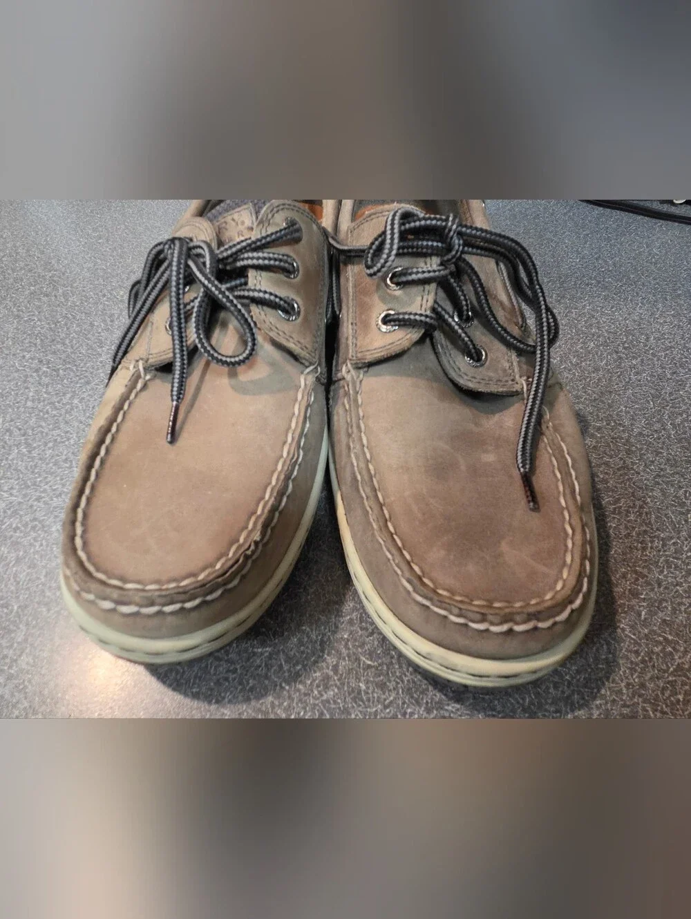 Sperry Men's Taupe Leather Boat Shoes with Contrast Laces